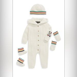Hudson Bay Baby’s 6-Piece Cashmere Coverall Gift Set